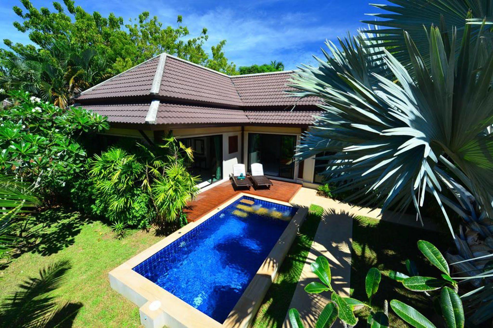 Naiharn Garden Villa Phuket Bagian luar foto